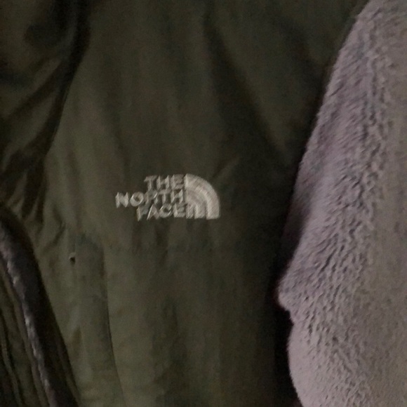 North face jacket - Picture 2 of 4